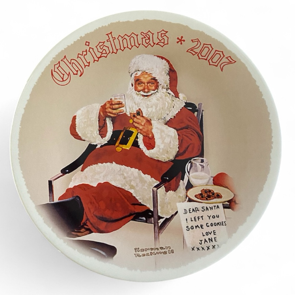 Norman Rockwell Santa Eating Milk and Cookies Christmas 2007 # A5326 Plate